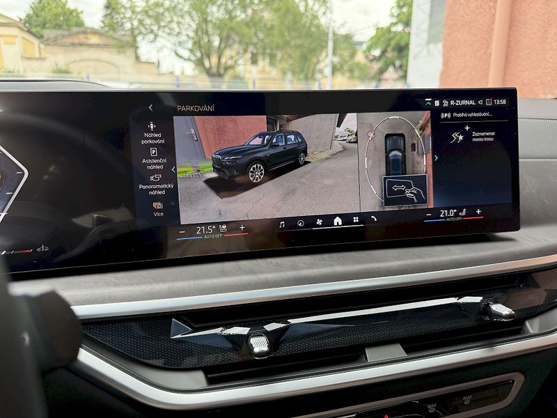 BMW X7 xDrive40d M-PRO Indiv. FULL - fotka 34 z 56