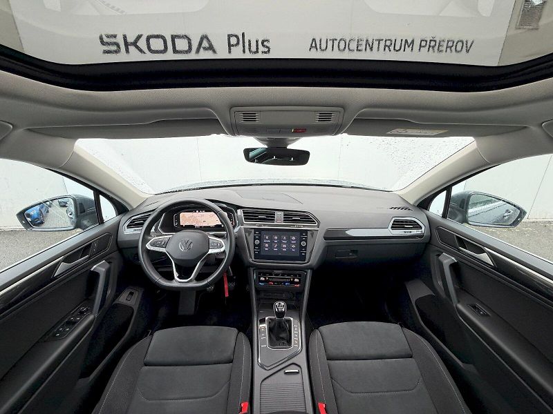 Volkswagen Tiguan (2022) 2.0 TDI 110kW Elegance - fotka 10 z 35