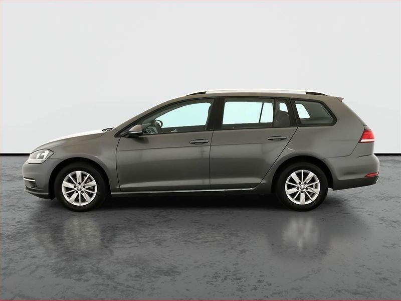 Volkswagen Golf (2018) 1.0 TSI, Tempomat - fotka 3 z 19