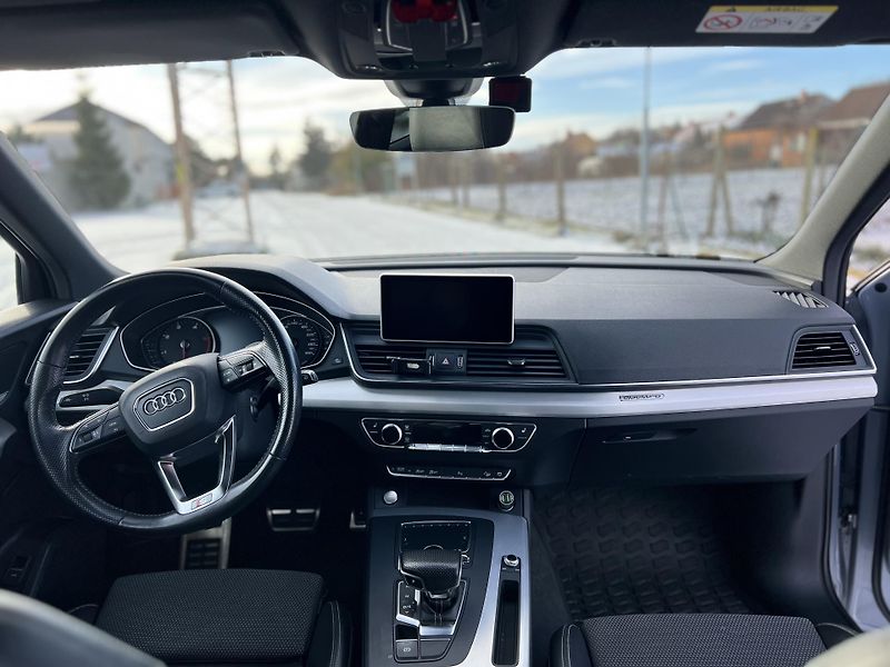 Audi Q5 (2018) 50 TDI quattro 210 kW, automat - fotka 16 z 17