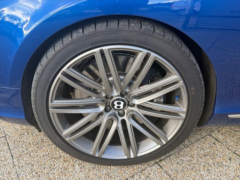 Bentley Continental GT 6,0 W12 GT 460kW-SPEED-4WD - fotka 32 z 32