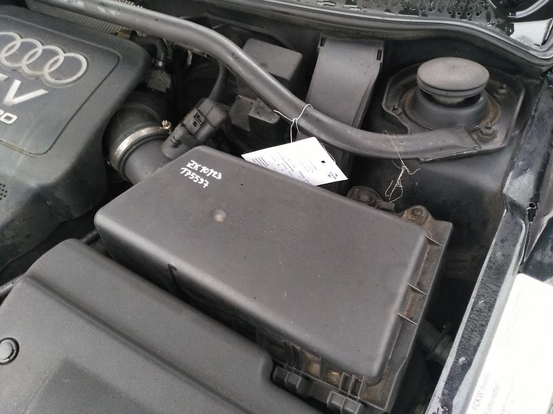 Audi TT 1,8 Turbo Quattro - fotka 25 z 31