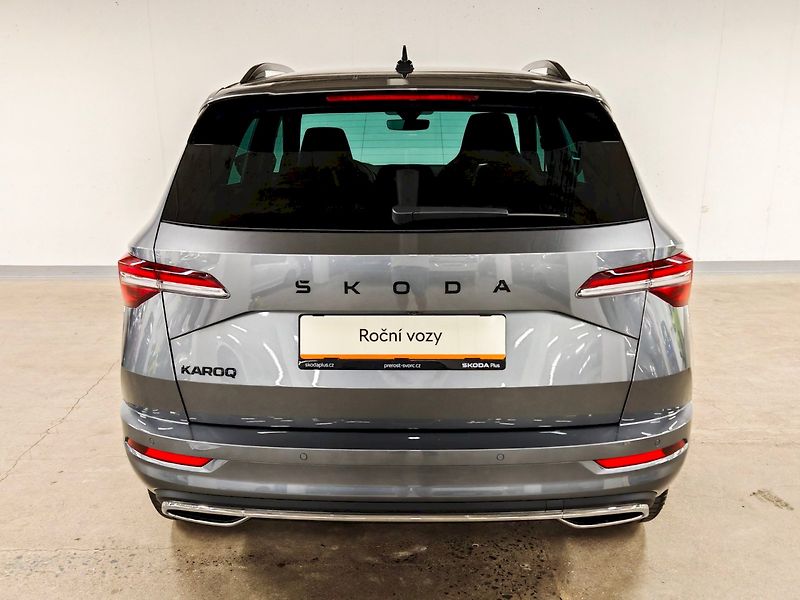 Škoda Karoq (2025) 1.5 TSI 110 kW DSG Sportline - fotka 27 z 31