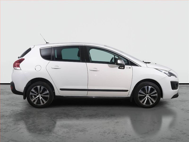 Peugeot 3008 (2016) 1.2 PureTech, Tempomat - fotka 6 z 15