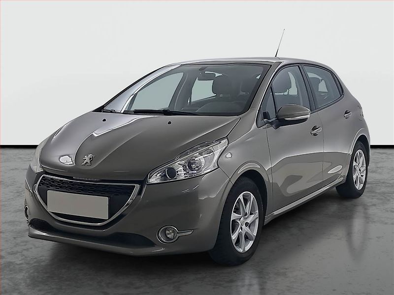 Peugeot 208 (2014) 1.2 PureTech, dobrý stav - fotka 2 z 16