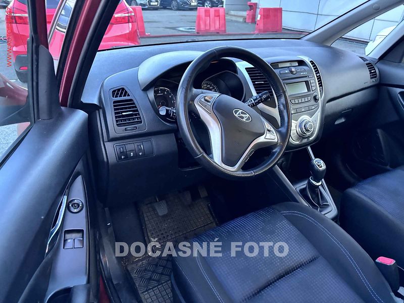 Hyundai ix20 (2012) 1.4i, ČR, AC, el. výbava - fotka 3 z 3
