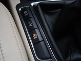 Škoda Superb (2013) Elegance 2.0 TDI, Navi - náhled 24