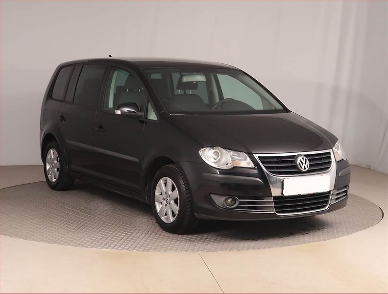 Volkswagen Touran (2007) Comfortline 1.9 TDI, po STK - fotografie inzerátu
