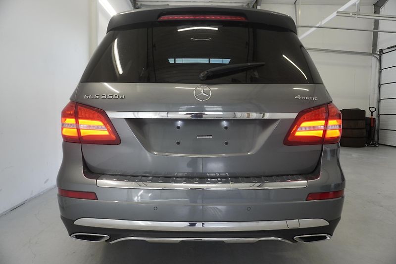 Mercedes-Benz GLS (2017) GLS  350 SUV 4MATIC 9G-TRONIC - fotka 6 z 33