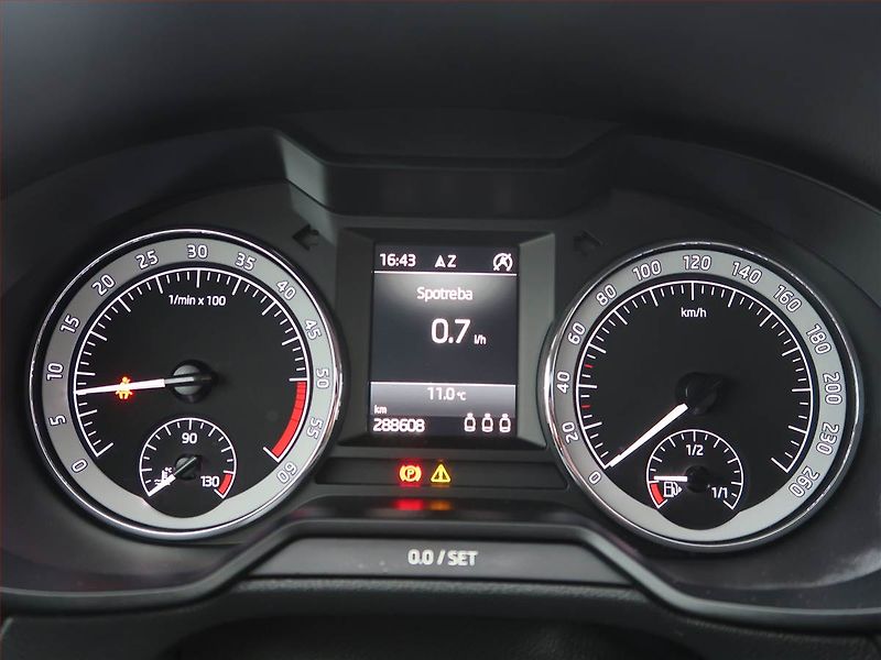 Škoda Octavia (2017) Ambition Plus 1.6 TDI, Navi - fotka 9 z 14