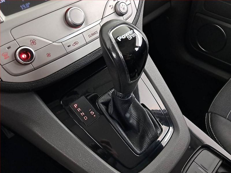 Ford Kuga (2012) 2.0 TDCi, 4X4, Automat - fotka 13 z 20
