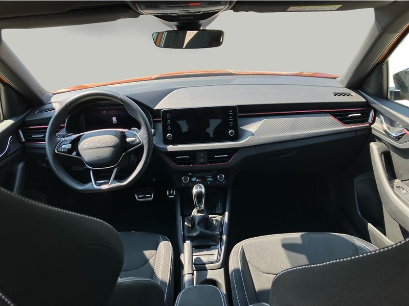 Škoda Kamiq 1.0TSI 85kW MONTECARLO DSG - fotka 5 z 30