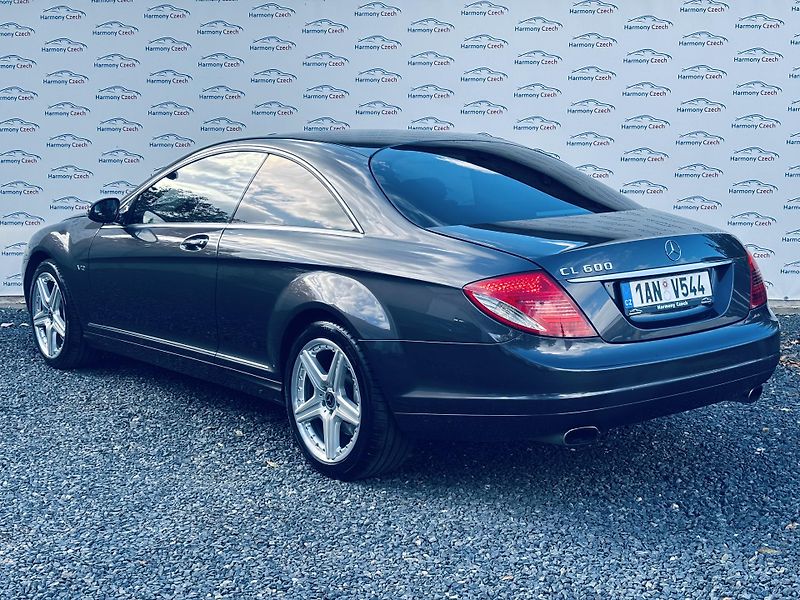 Mercedes-Benz CL (2007) 600 V12, 380kW, ČR - fotka 6 z 18