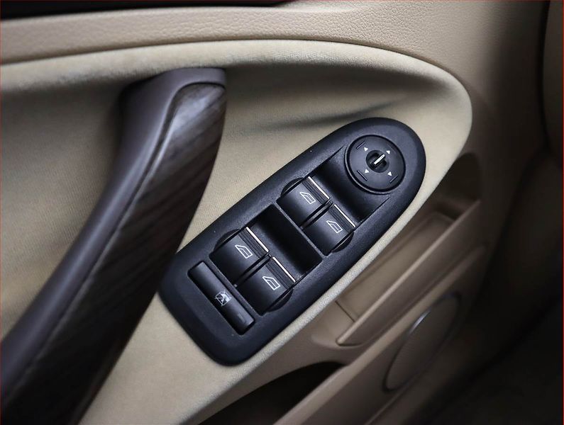 Ford C-MAX (2008) 2.0 TDCi, Tažné, jezdí výborně - fotka 13 z 16
