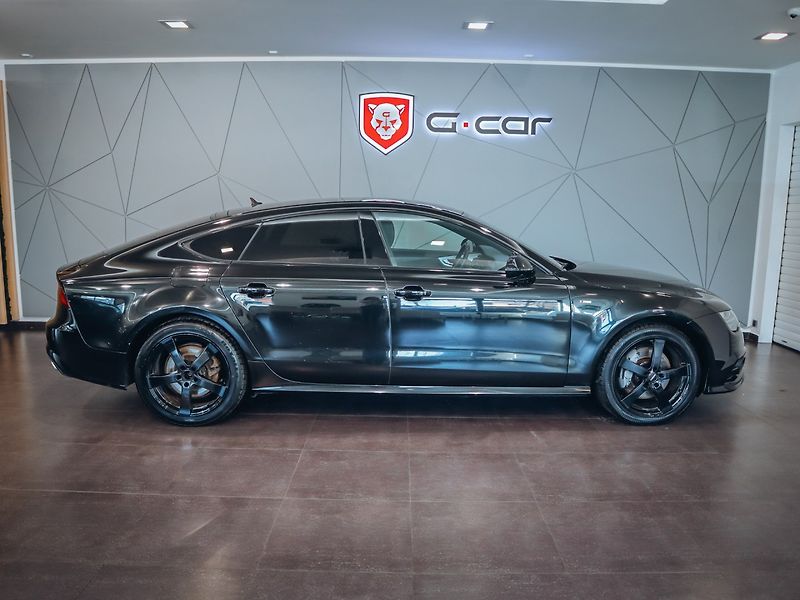 Audi A7 3.0TDI 200kW S-line ACC Vzduch - fotka 3 z 29