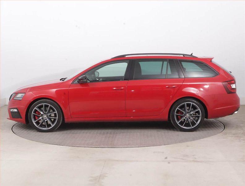 Škoda Octavia (2018) RS 2.0 TSI - fotka 3 z 23