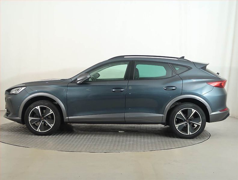 Cupra Formentor (2022) 2.0 TSI 4Drive - fotka 3 z 17