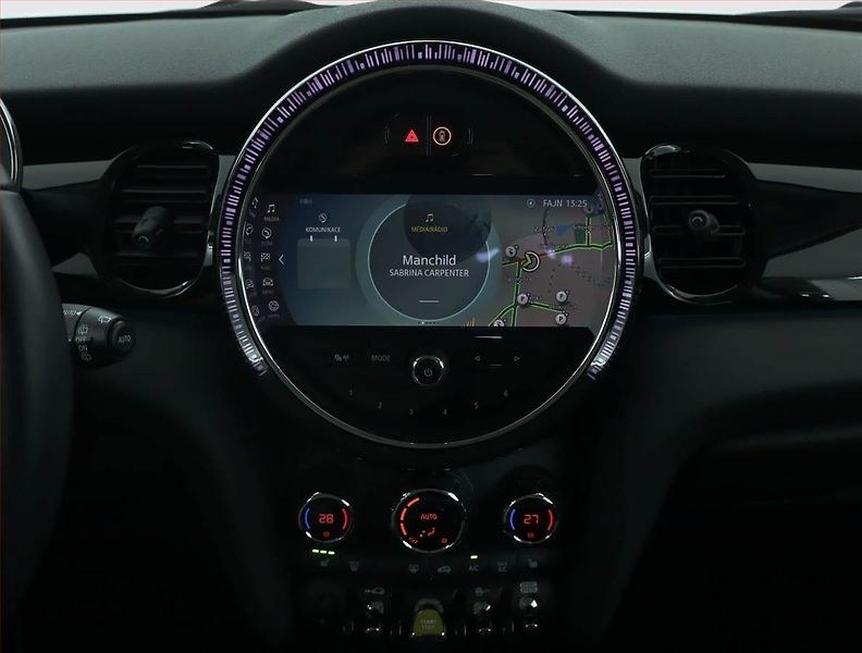 Mini Ostatní (2023) Cooper SE 32 kWh, SoH 100% - fotka 11 z 18