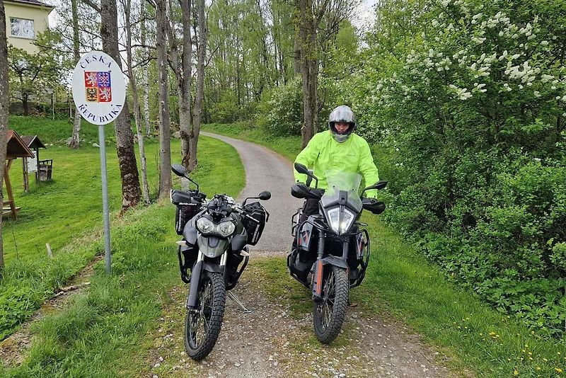 Motorkáři objevují Česko s aplikací Motokeška.