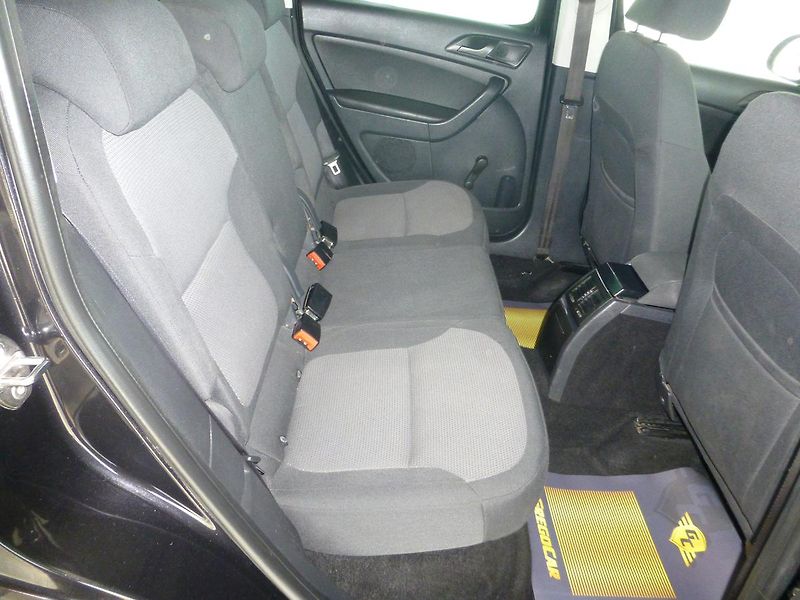 Škoda Yeti (2010) 1,2TSI**77KW**KLIMATIZACE - fotka 21 z 24