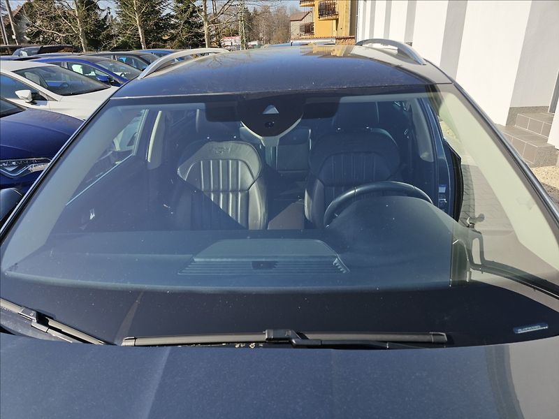 Škoda Superb 3 2,0TDi Laurin & Klement - fotka 46 z 46