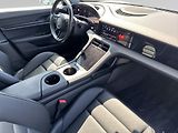 Porsche Taycan Sport Turismo - náhled 22