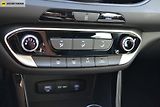 Hyundai i30 WG 1.5T-GDI 103KW DCT FAMILY N - náhled 27