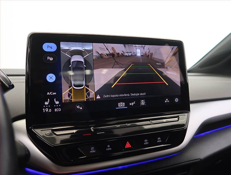 Volkswagen ID.5 (2023) Pro Perf. (82 kWh), SoH 95% - fotka 21 z 25