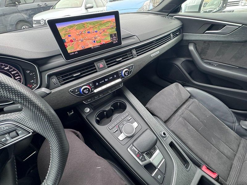 Audi A5 (2018) QUATTRO 3,0TDI 210KW SPORTBACK - fotka 29 z 50