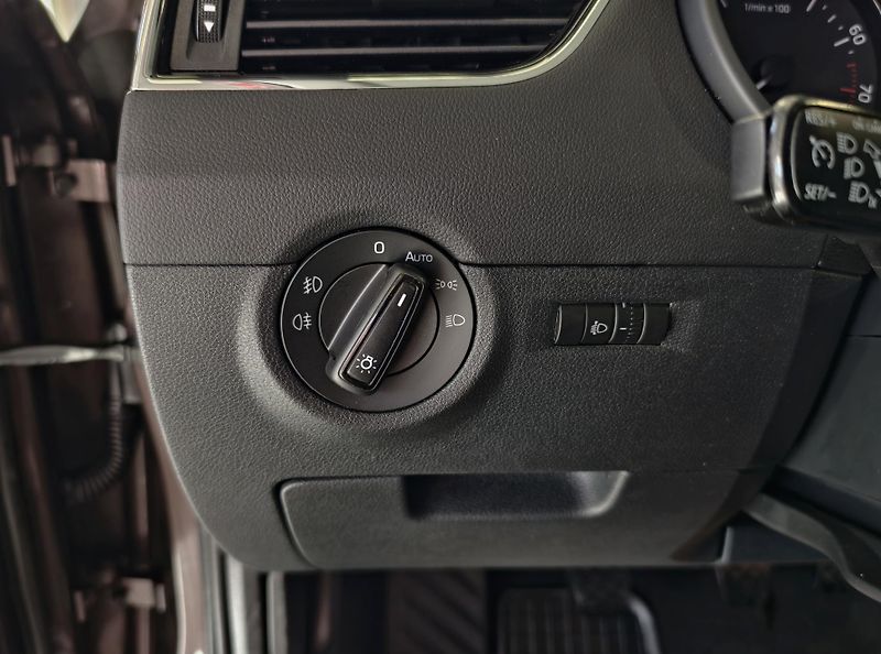 Škoda Octavia 1.4 TSi 110kW, PDC, TEMPOMAT  - fotka 20 z 22
