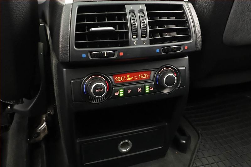 BMW X5 (2007) 3.0d, 4X4, Automat, Navi - fotka 16 z 20