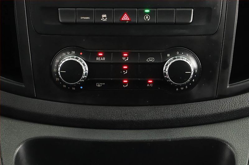 Mercedes-Benz Vito (2020) 119 CDI, Bus, 8Míst, ČR, DPH - fotka 13 z 19