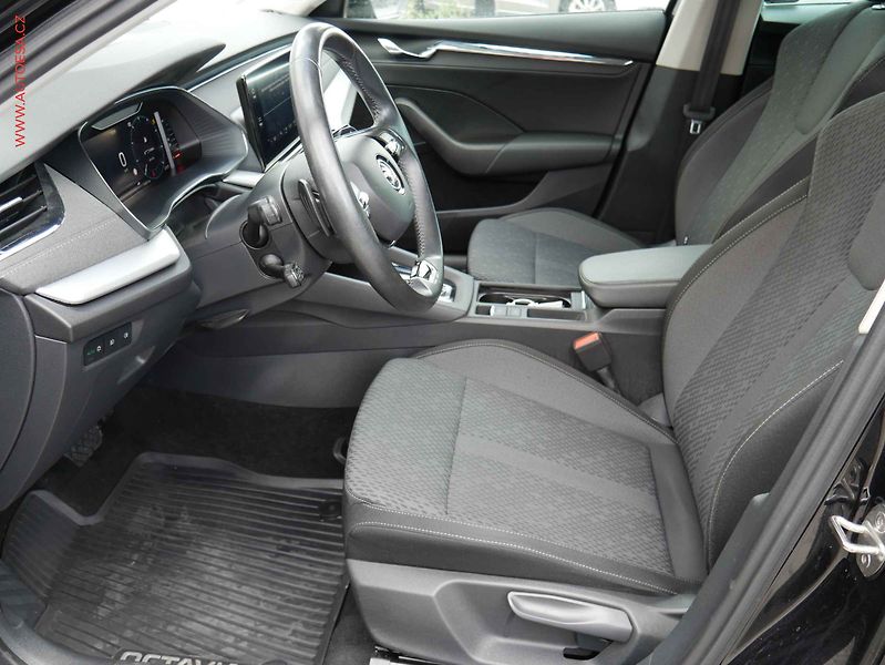 Škoda Octavia (2020) 2.0TDi, 2.maj,ČR, Style, LED - fotka 9 z 20