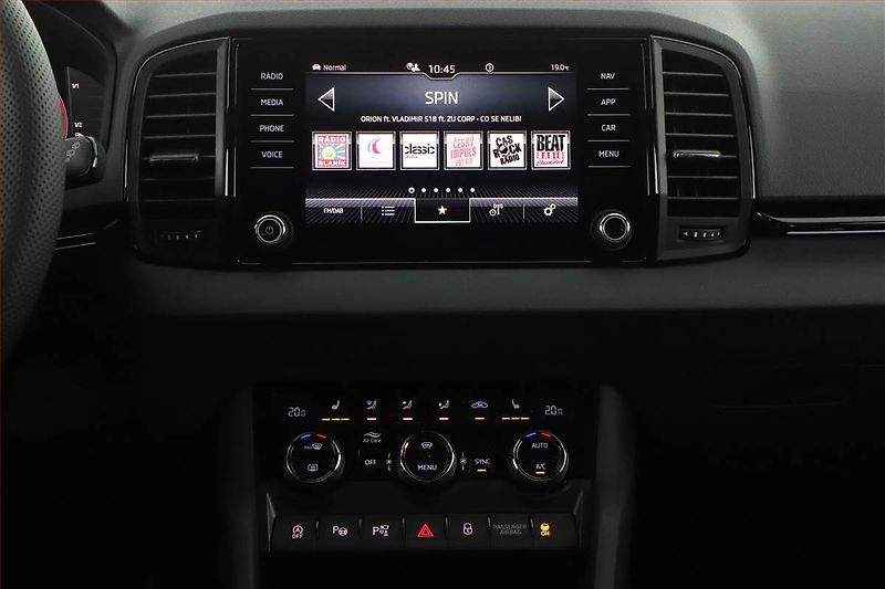 Škoda Karoq (2025) 2.0 TSI - fotka 10 z 25