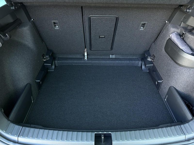 Škoda Karoq 1.5TSi DSG 150PS Matrix-LED V. - fotka 47 z 49