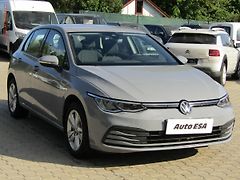 Volkswagen Golf (2021) 1.0 TSi, 1.maj,ČR, Life - fotografie inzerátu
