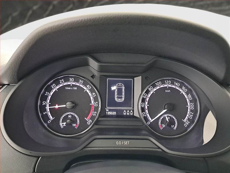 Škoda Octavia (2018) Ambition Plus 1.6 TDI, Automat - fotka 11 z 19
