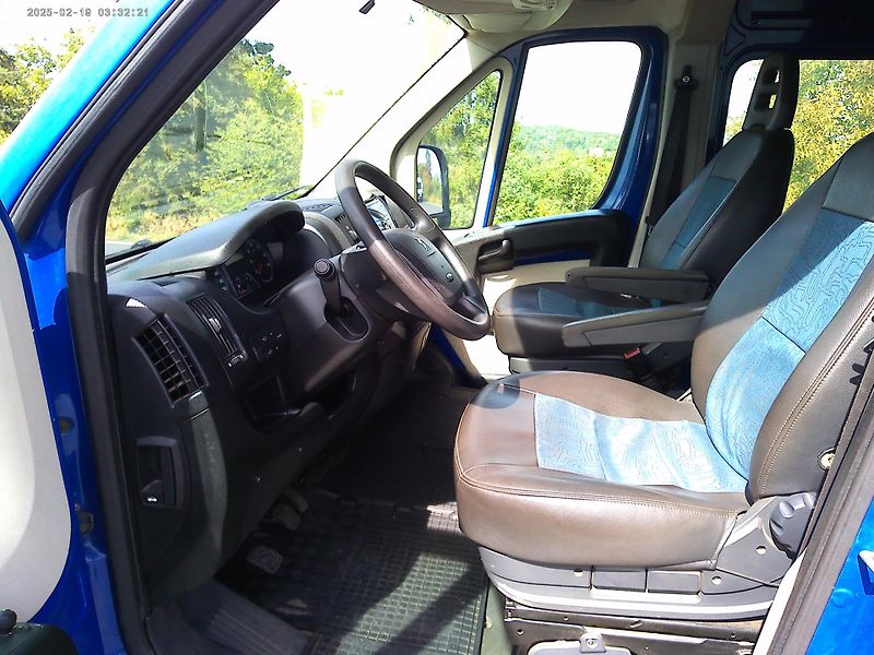 Peugeot Boxer 2.2 HDi,81kW,L2H2,5 míst,klima - fotka 9 z 26