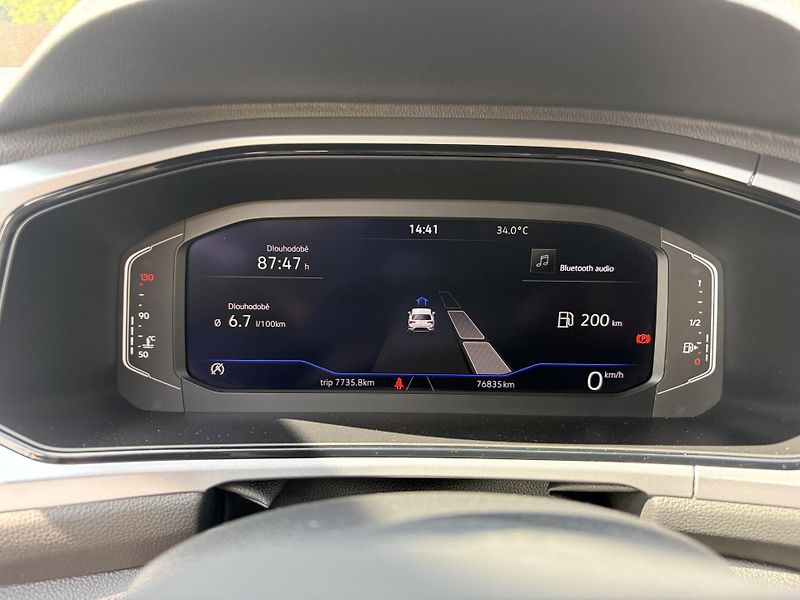 Volkswagen T-Roc 1.0TSI LED VIRTUAL REZERVACE - fotka 37 z 47