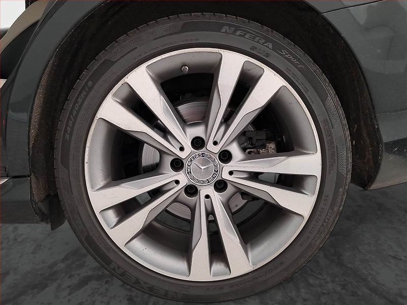 Mercedes-Benz Třídy C (2018) C 220 d, Automat, Kůže, Navi - fotka 15 z 21
