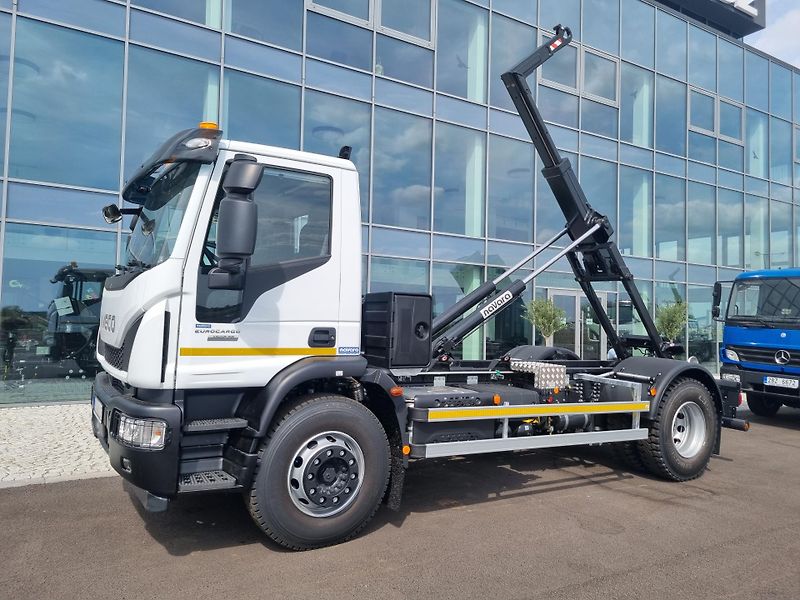 Iveco Eurocargo 180E28 KONTEJNER 10T BÍLÁ - fotka 2 z 26