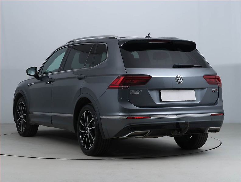 Volkswagen Tiguan Allspace (2018) R-Line 2.0 BiTDI - fotka 4 z 23