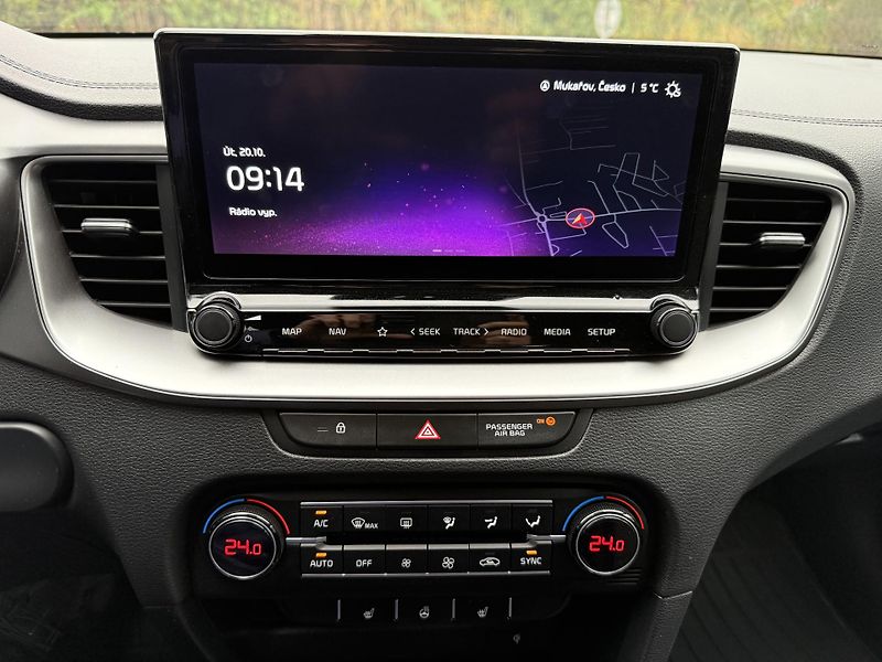 Kia Ceed SW (2021) TOP 1.5 T-GDI 7DCT 118 KW   - fotka 11 z 17