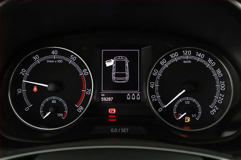 Škoda Fabia (2021) Ambition 1.0 TSI - fotka 8 z 12