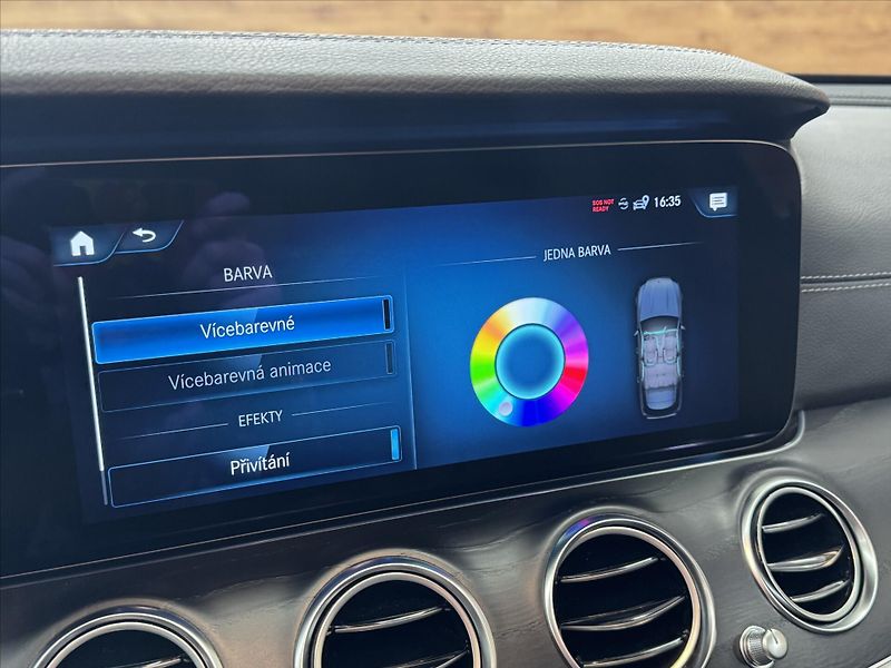 Mercedes-Benz Třídy E 400d AIRMATIC 4MATIC LED - fotka 14 z 27