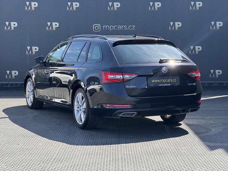Škoda Superb (2018) III 2.0TDi MAN Style Kessy RZV - fotka 7 z 48