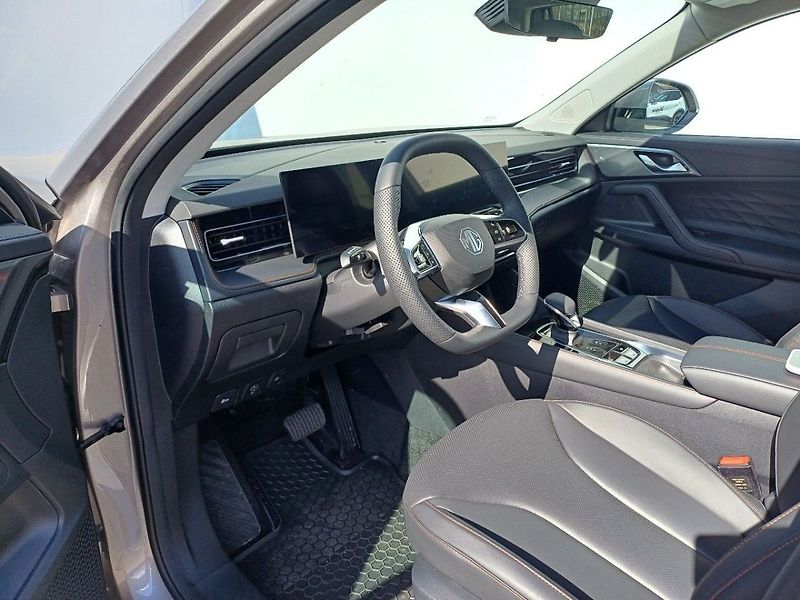 MG HS PHEV 1.5T EXCLUSIVE - fotka 11 z 23