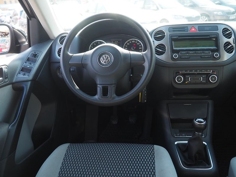 Volkswagen Tiguan (2010) 1.4 TSI, 110kW, 4Motion - fotka 16 z 33