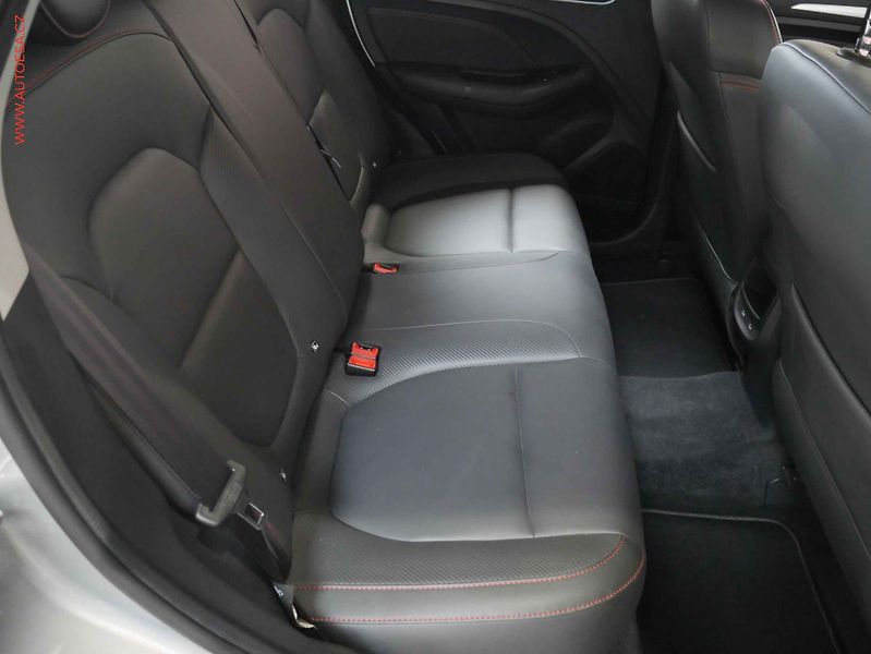 MG ZS (2023) 1.5 i, 1.maj,ČR, servis - fotka 11 z 23