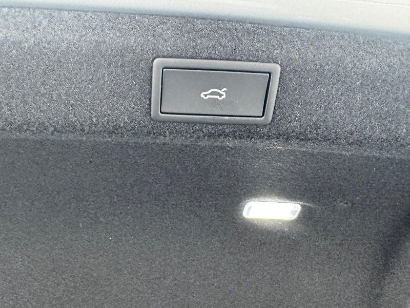 Škoda Superb (2025) SportLine 2.0 TDI/ 142 kW DSG7 - fotka 25 z 30